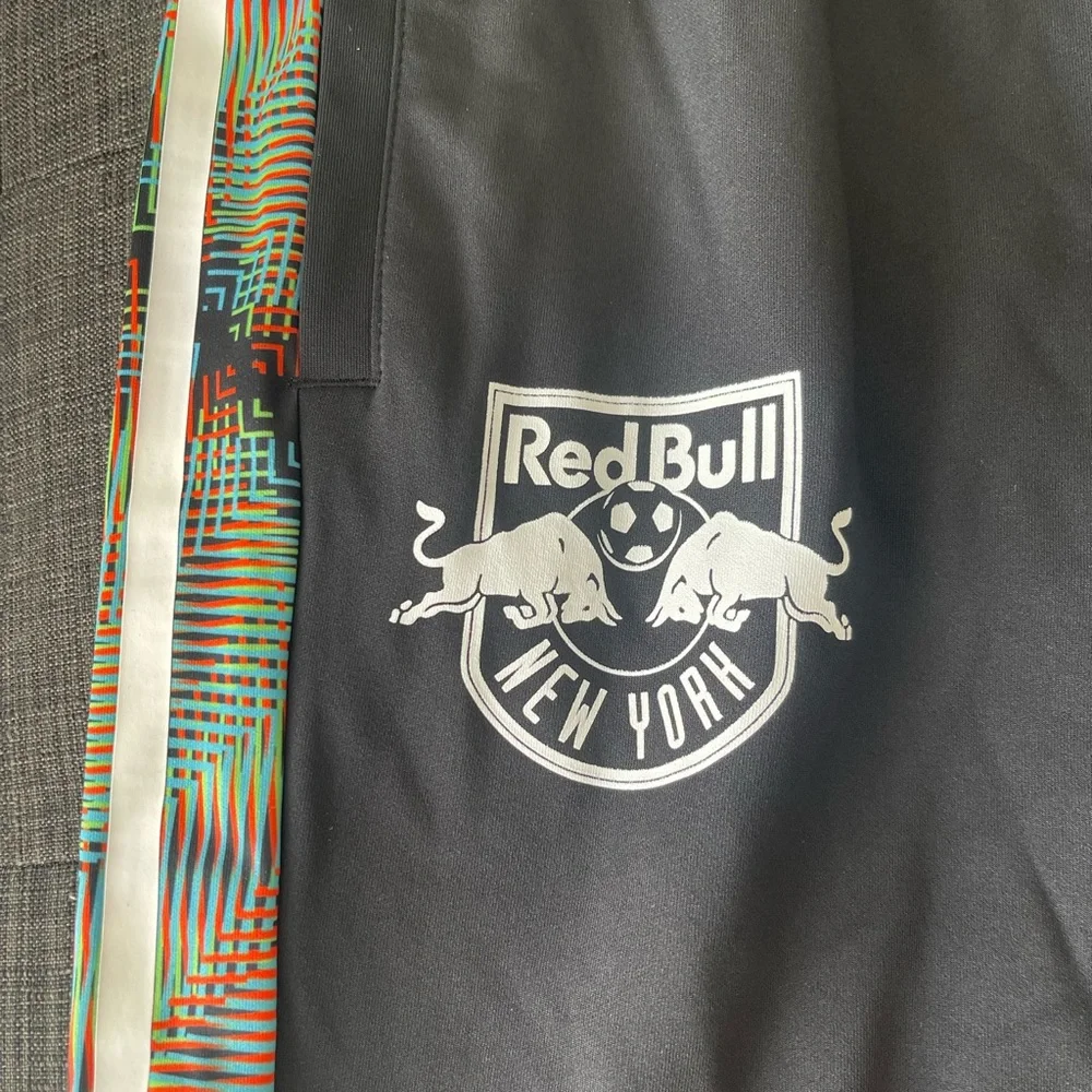 Adidas x NY Red Bulls Limited Edition Black and Multicolor Jacket & Joggers - Picture 5 of 7
